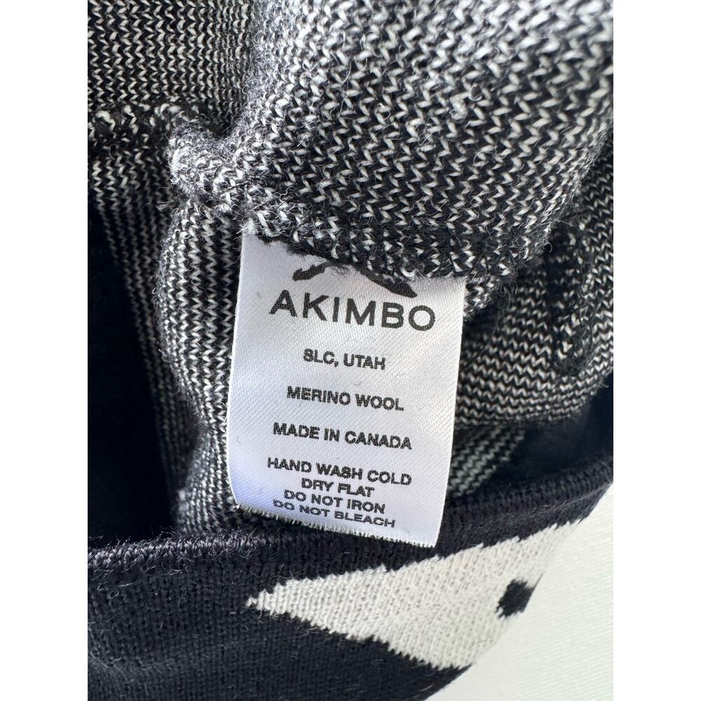 Akimbo Club Range Skull Cap in Black/White - Picture 5 of 5